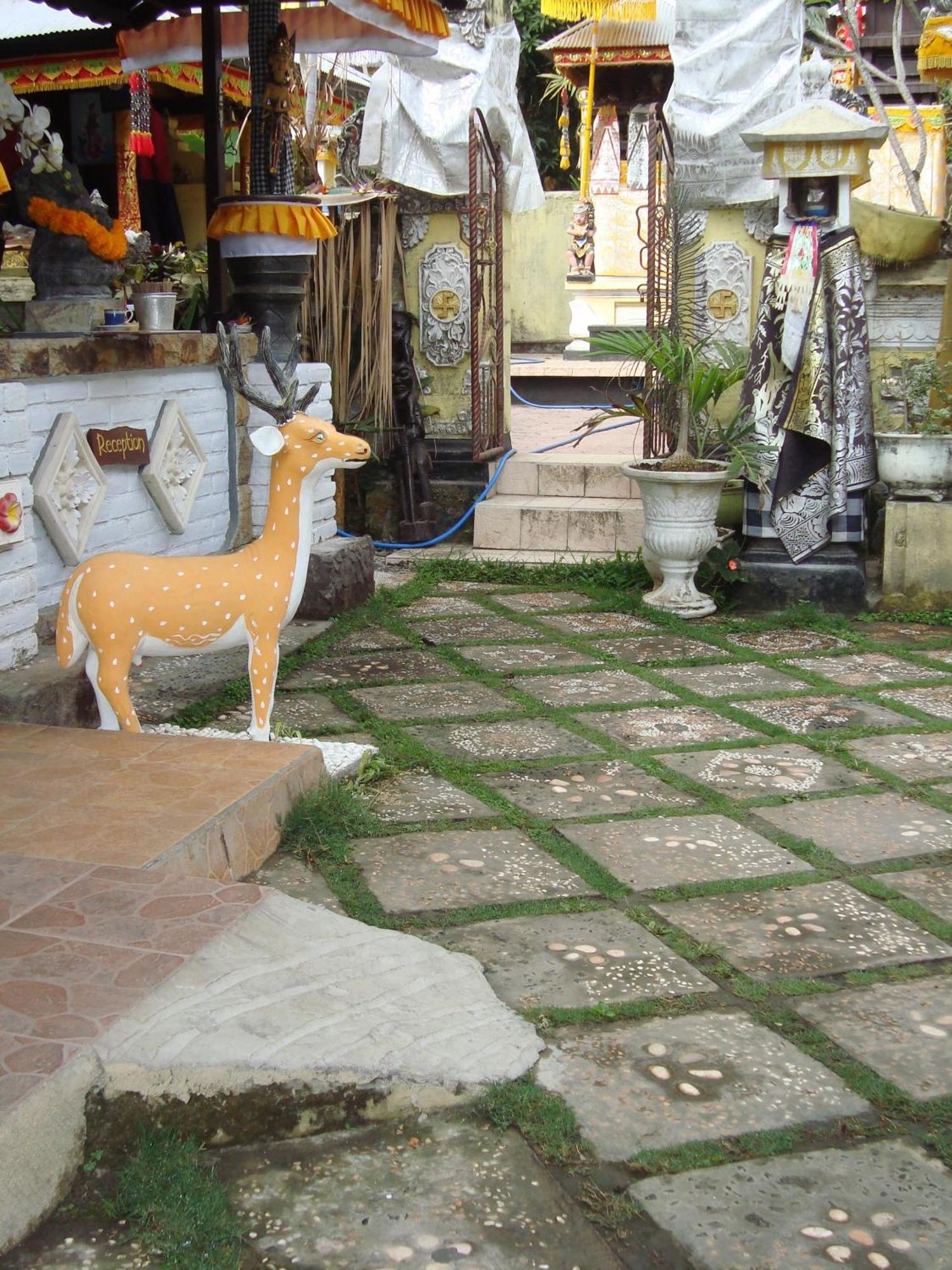 Taman Ayu Homestay Munduk Mitra Reddoorz Екстер'єр фото